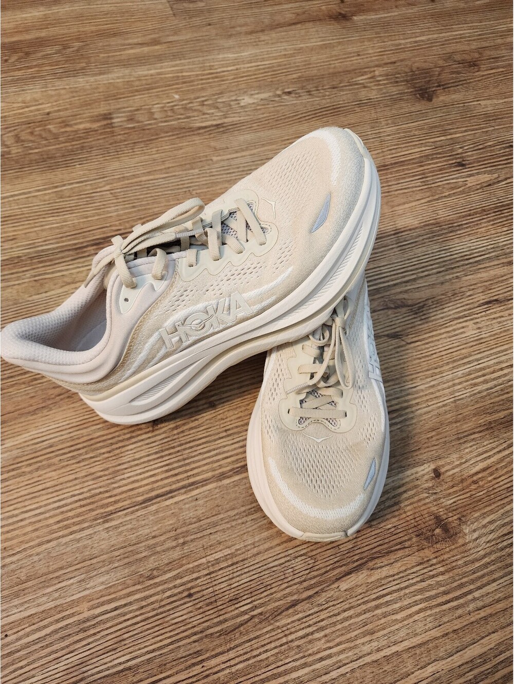 Size 8.5 Men's HOKA One One  BONDI  9 Running Shoes  Size 9